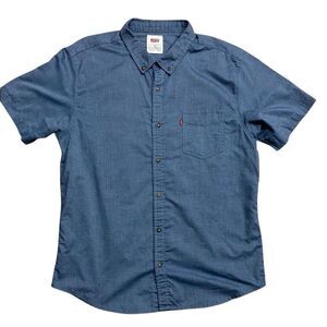Levi’s Men’s Retro Blue Chambray Short Sleeve Button-Up Shirt XL